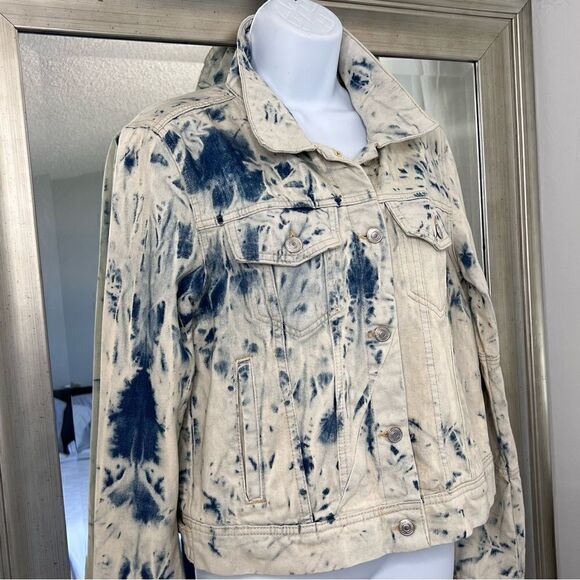 FREE PEOPLE Jones Tie Dye Blue Denim Jacket Size M. - Picture 3 of 11